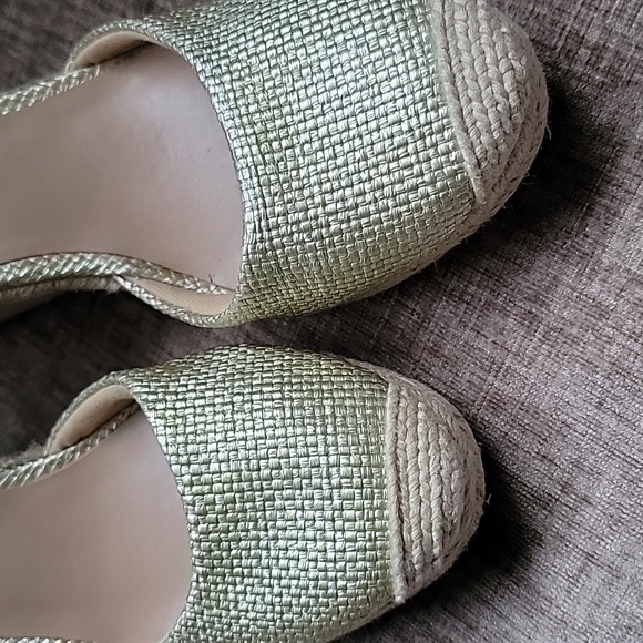 Ralph Lauren Gold Wedge Sandals - Picture 5 of 7